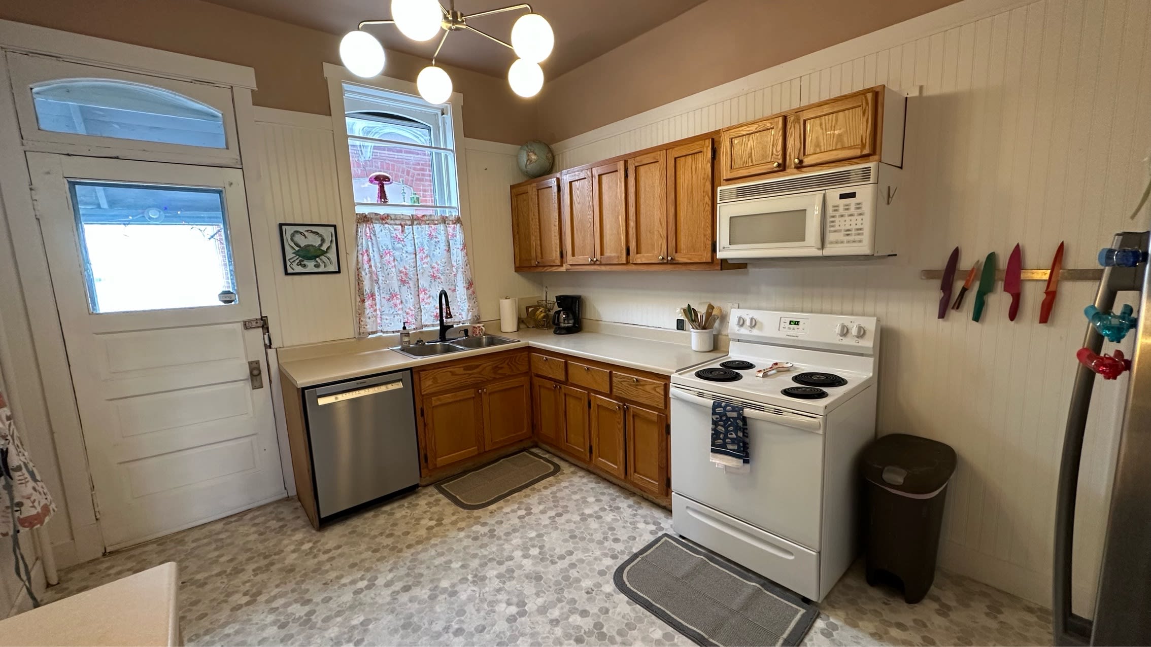 155 East 12th Street – photo 3