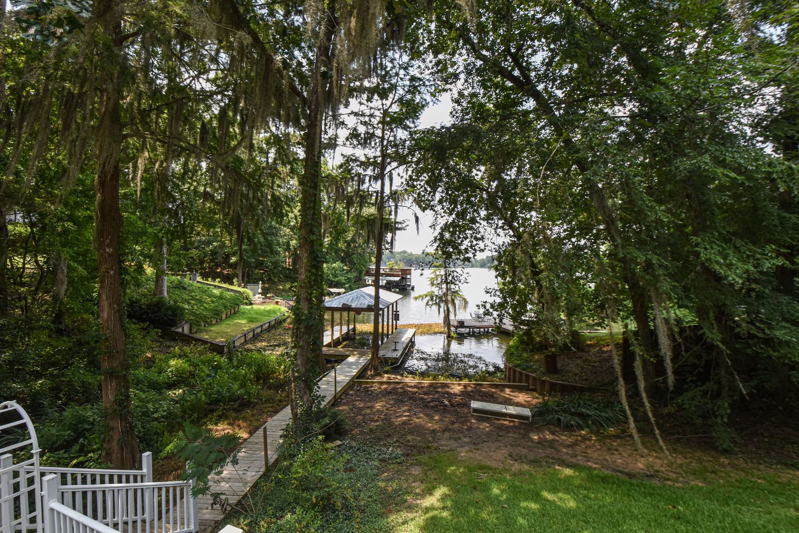Water Front Home for Rent on Lake Jordan in Titus, AL – photo 5
