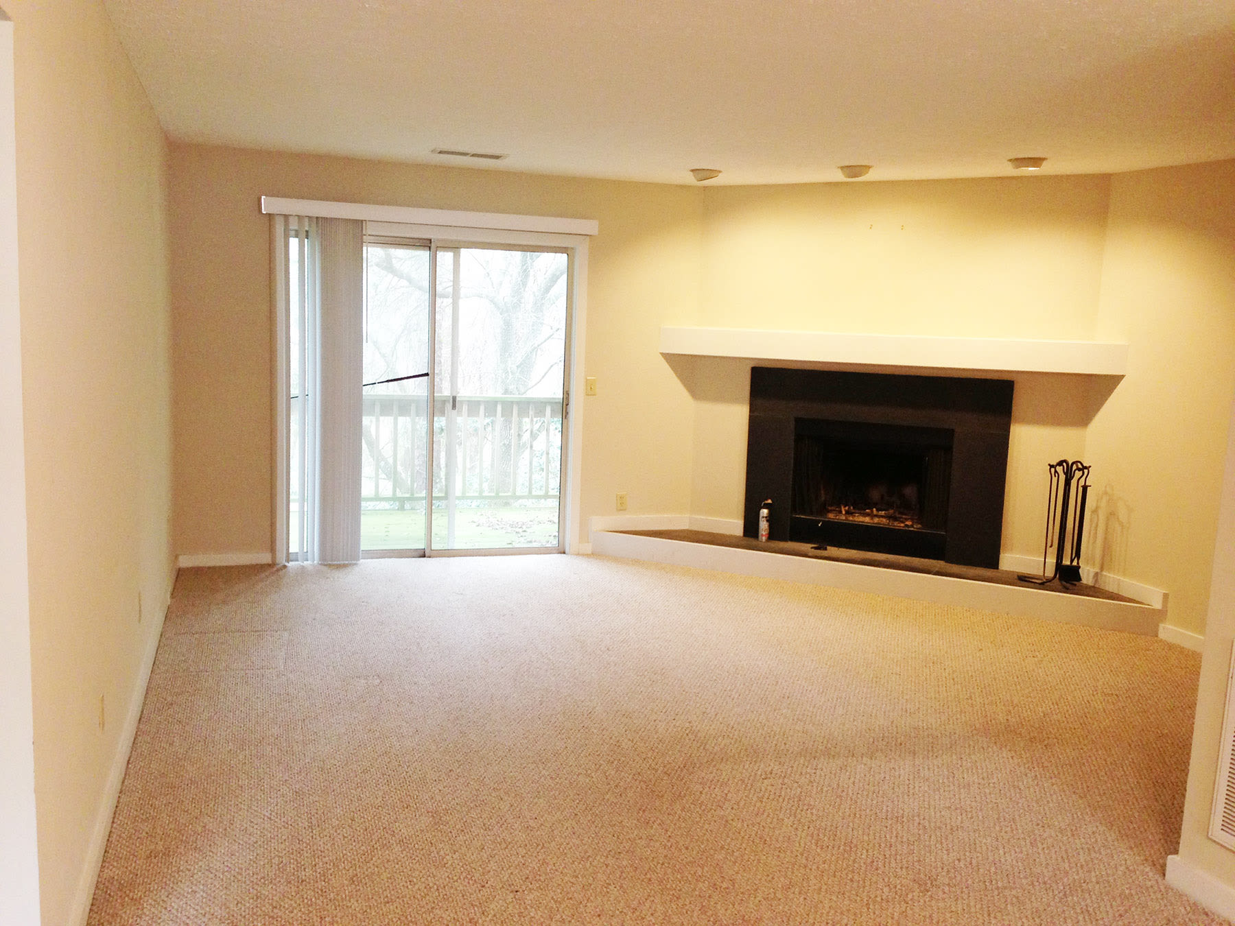 4528 Kimberly Way – photo 2