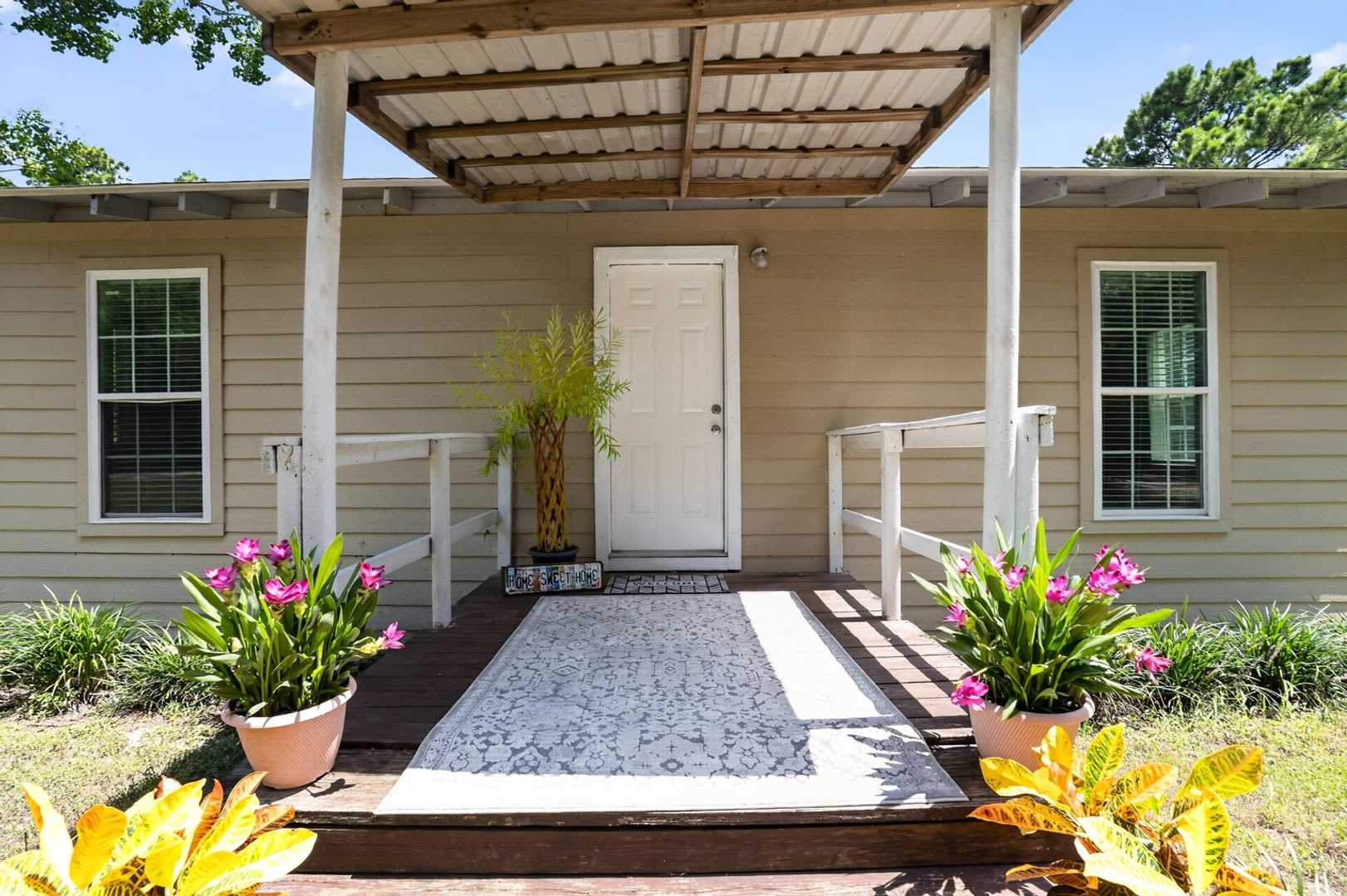 Charming 3BR House in quiet countryside of Montgomery – photo 3