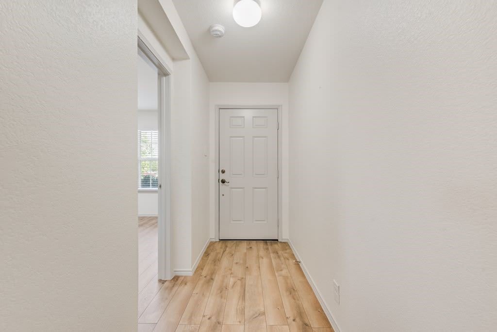 1123 Garnet Street – photo 5