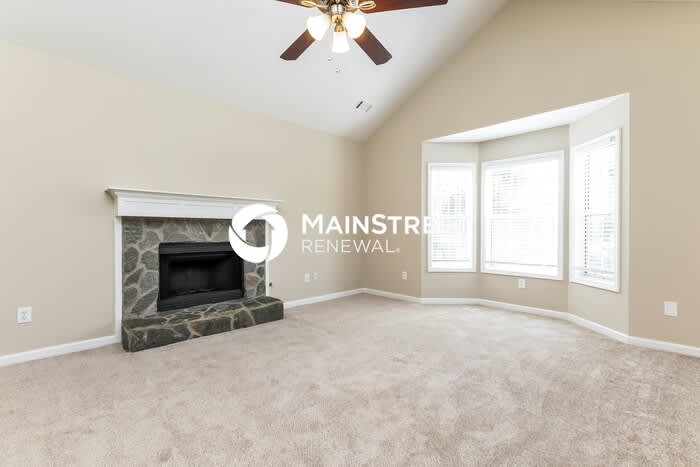 2180 Castle Royale Drive – photo 2