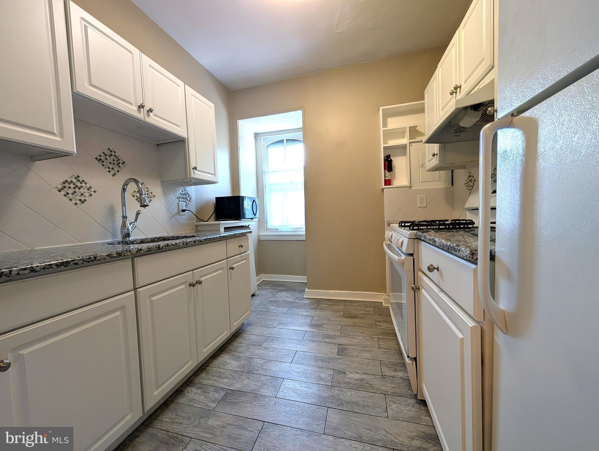 3800 TERRACE Street – photo 5