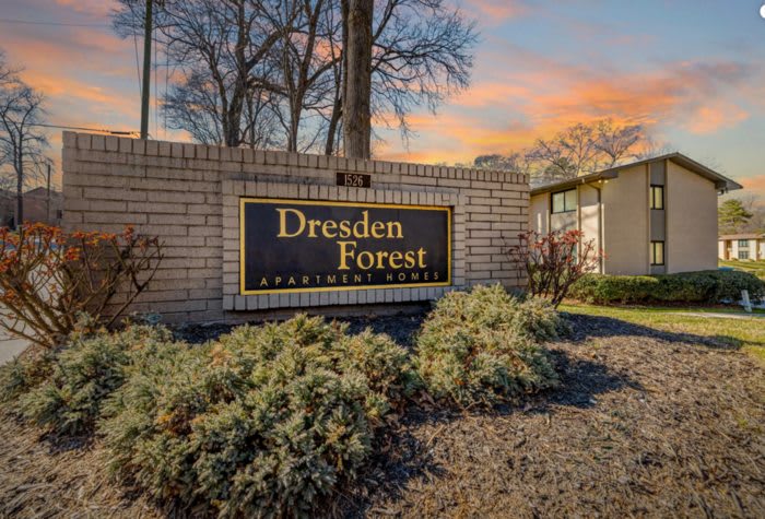1510 Dresden Drive – photo 3