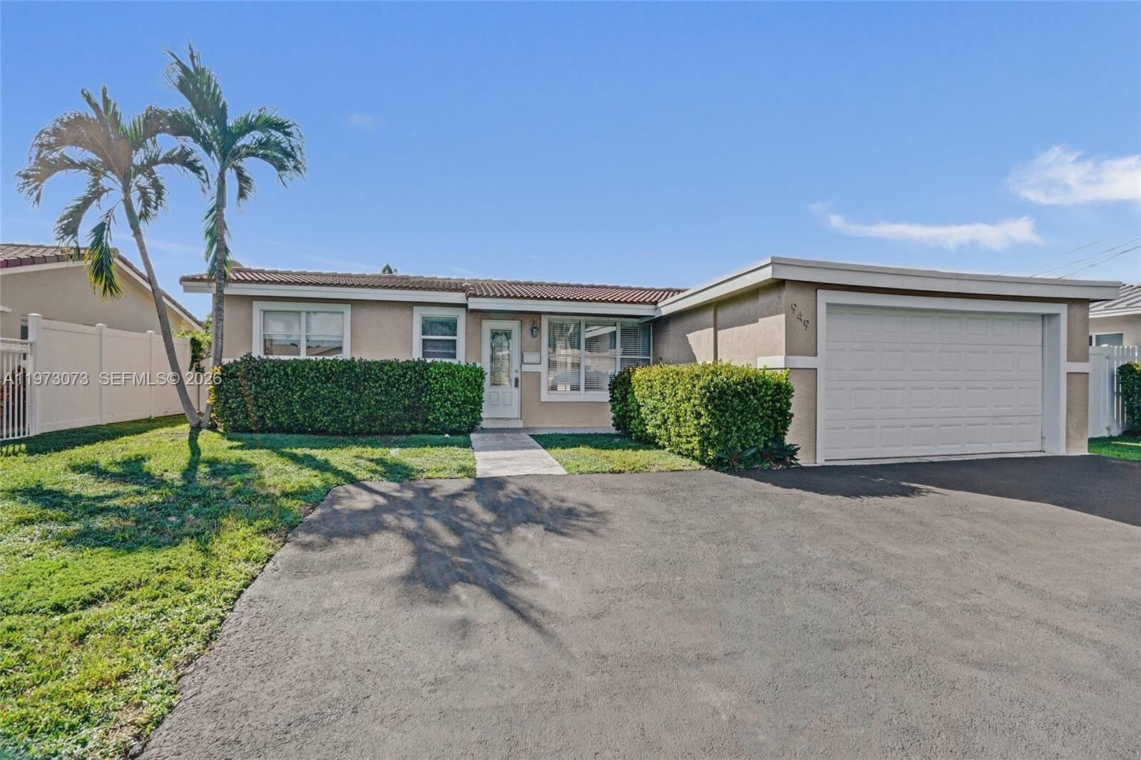 949 Se 10Th Court – photo 1