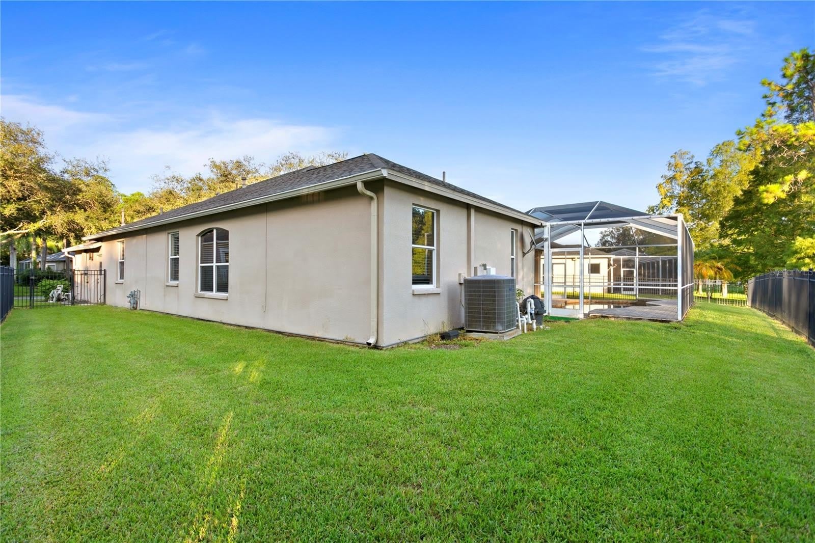 10750 Ayshire Drive – photo 5