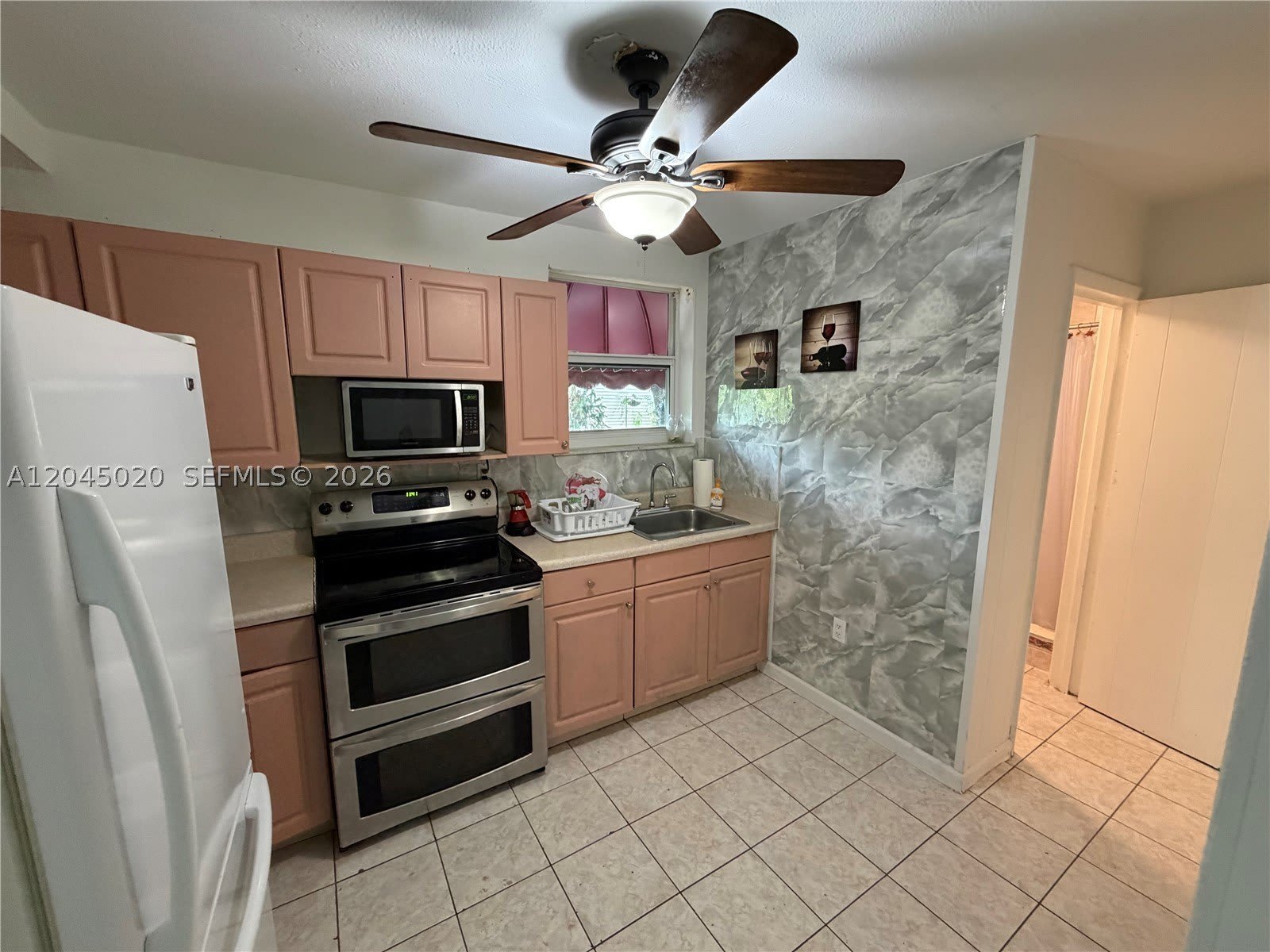 4935 SW 101st Ave – photo 4