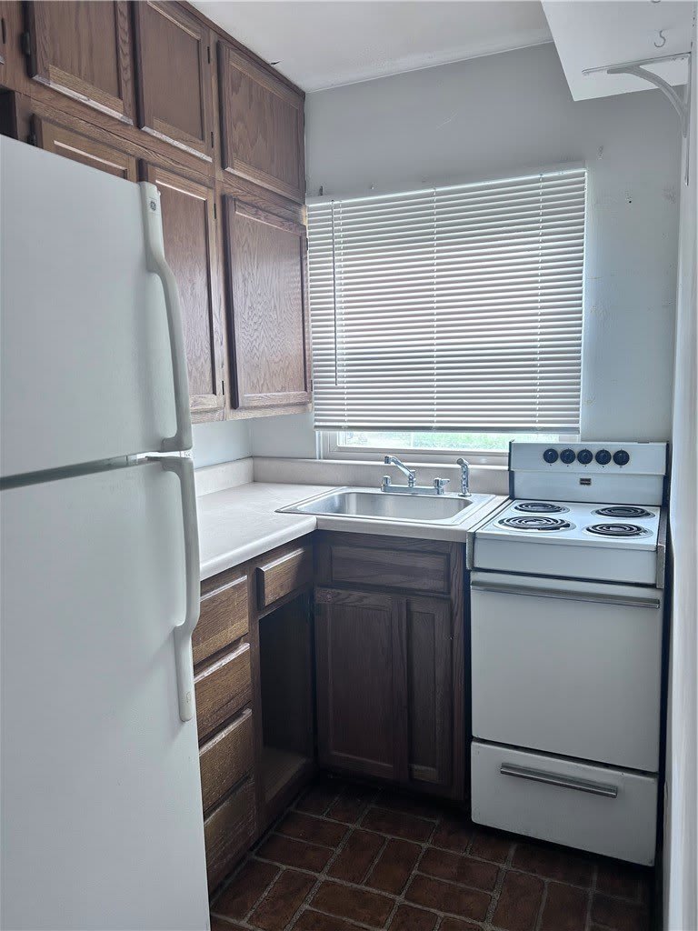 5839 Darlington Rd – photo 3