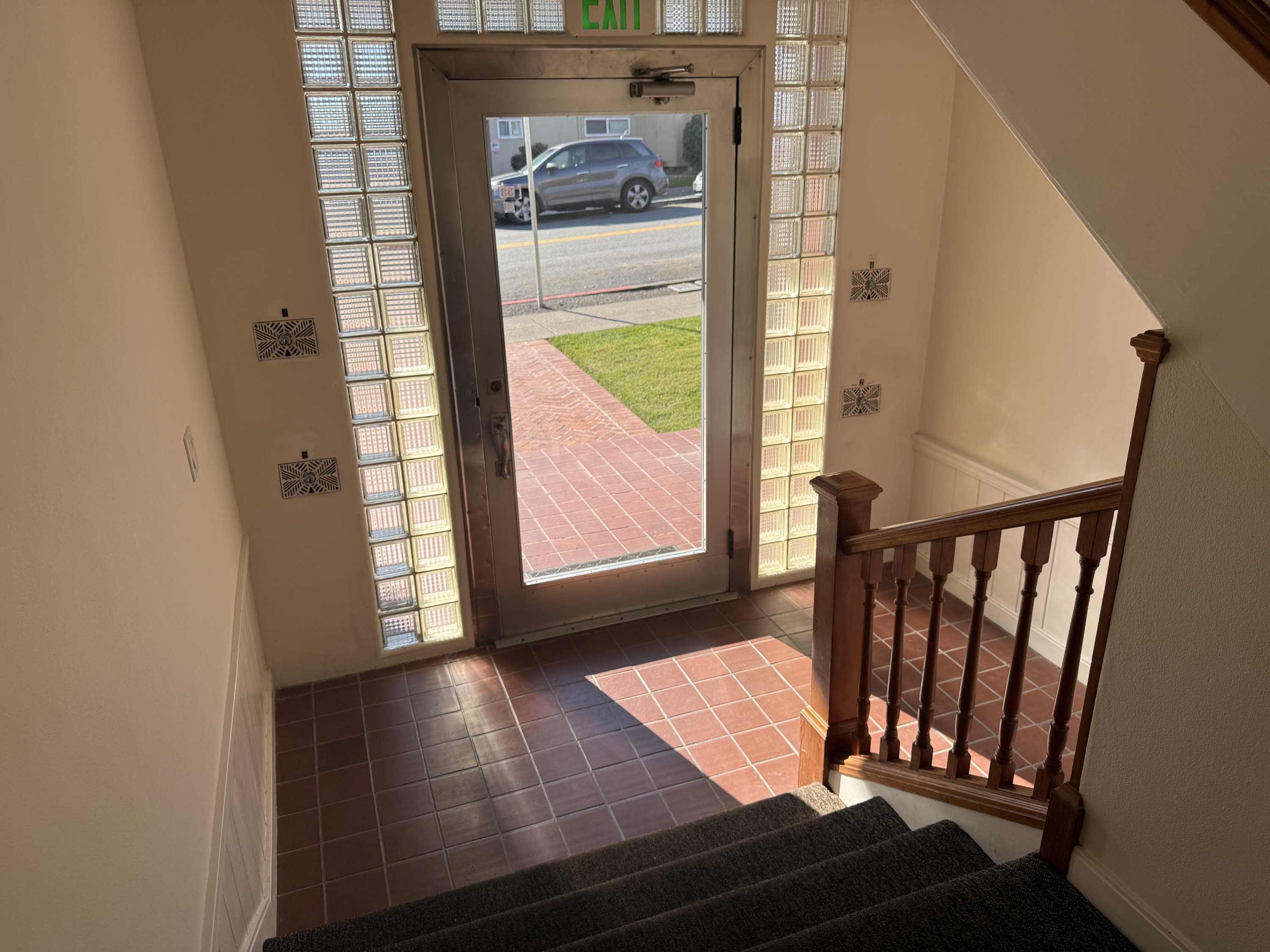 33 El Rose Drive – photo 3