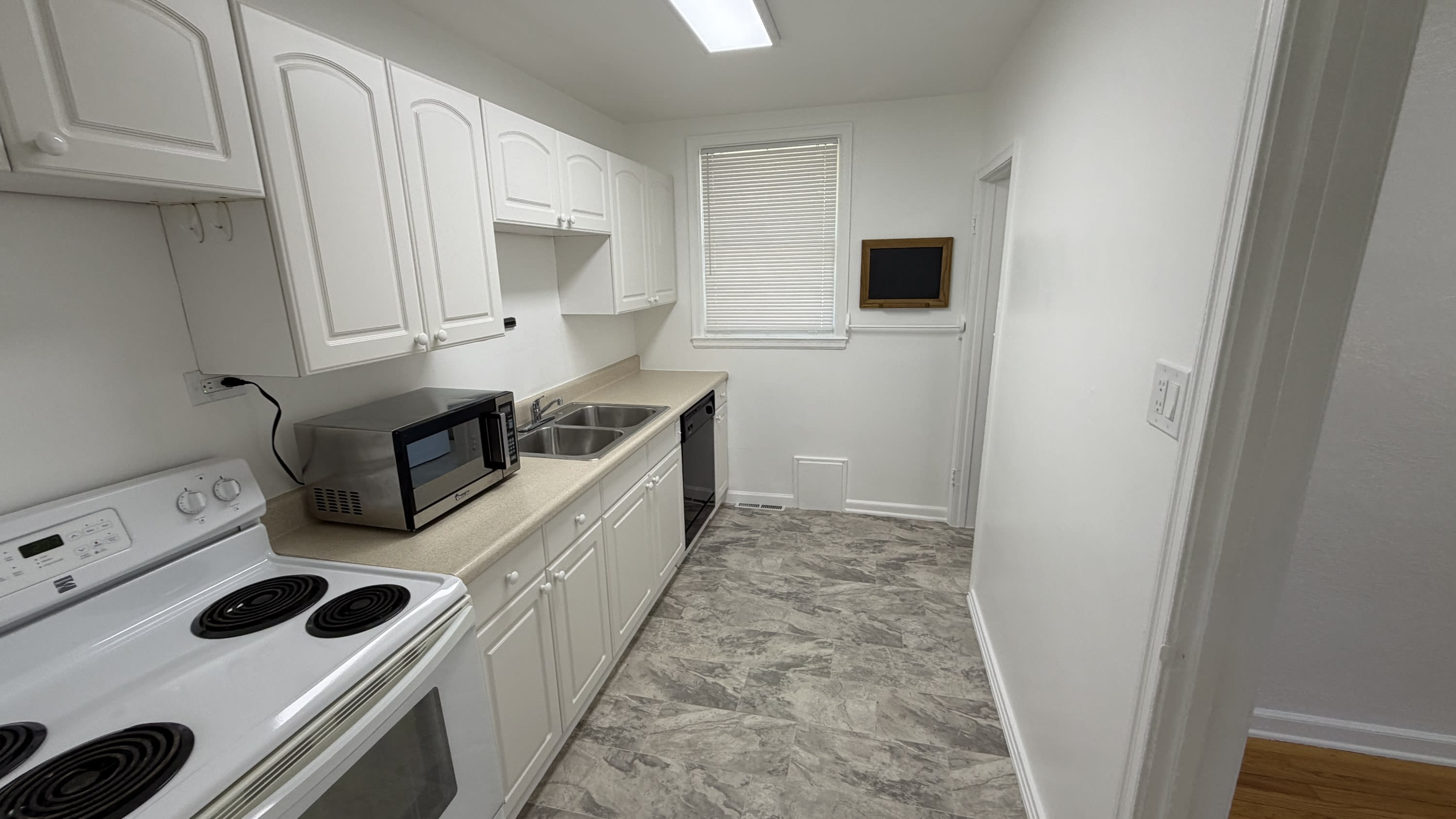 2525 South Clayton Street – photo 5