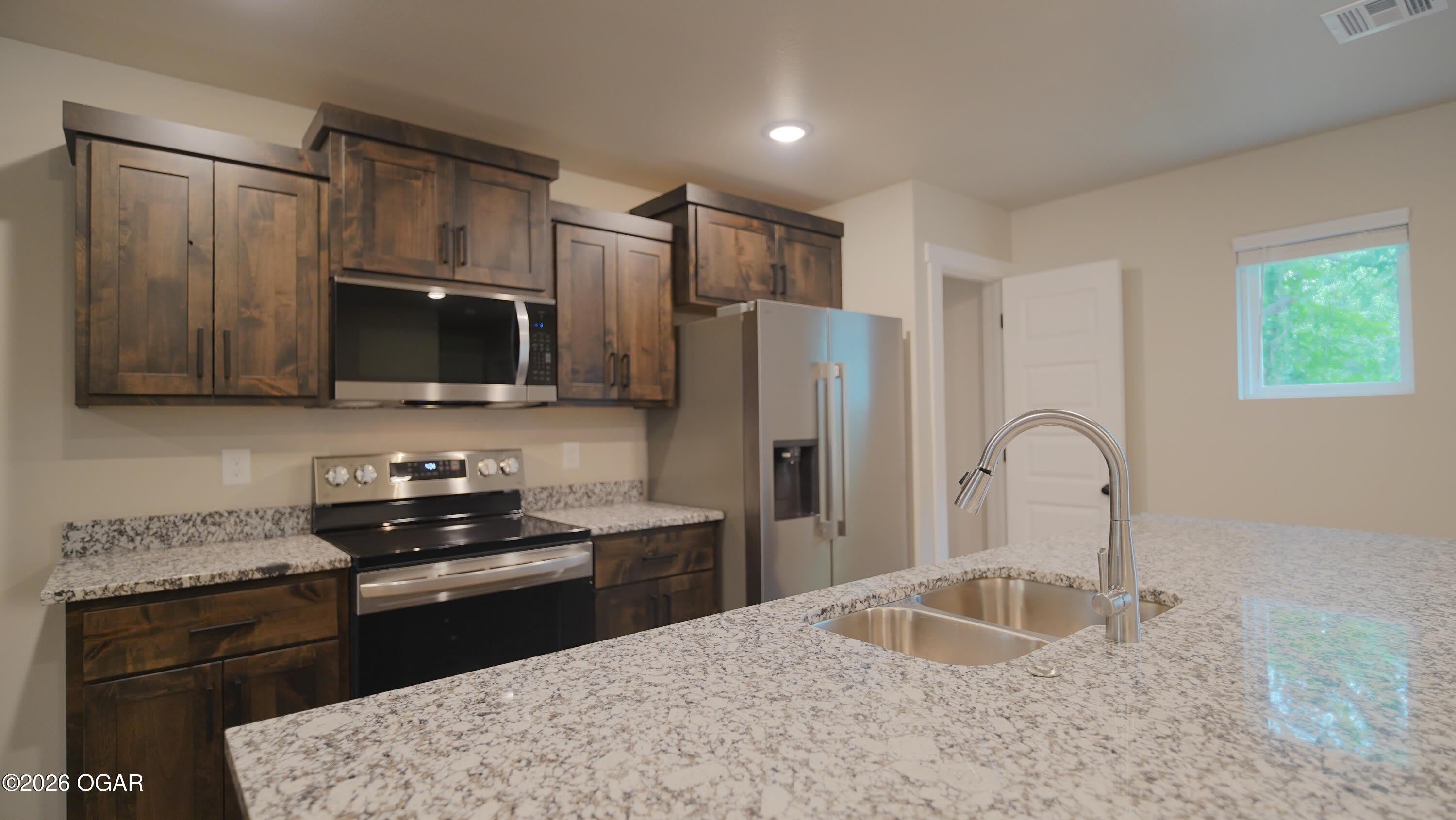 2606 Central Street – photo 4