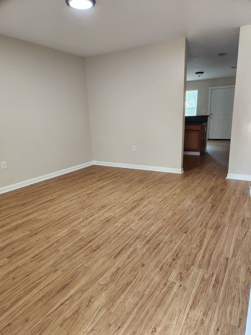 House for Rent – photo 3