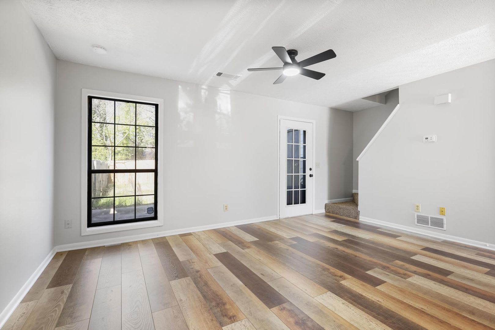 West Georgia Town Home for Rent – photo 5