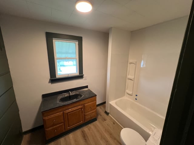 3303 Claremont Avenue – photo 3