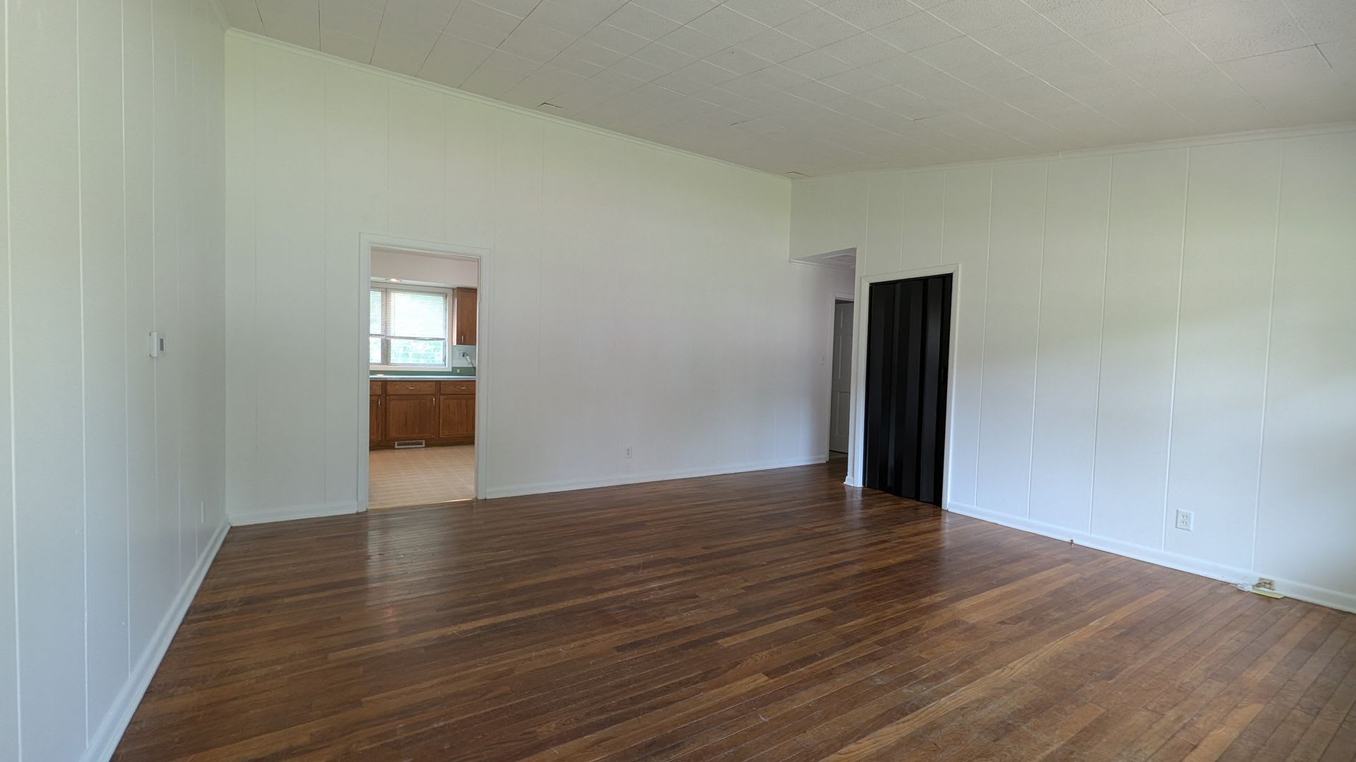 Charming 2-Bedroom Duplex with Hardwood Floors – photo 5