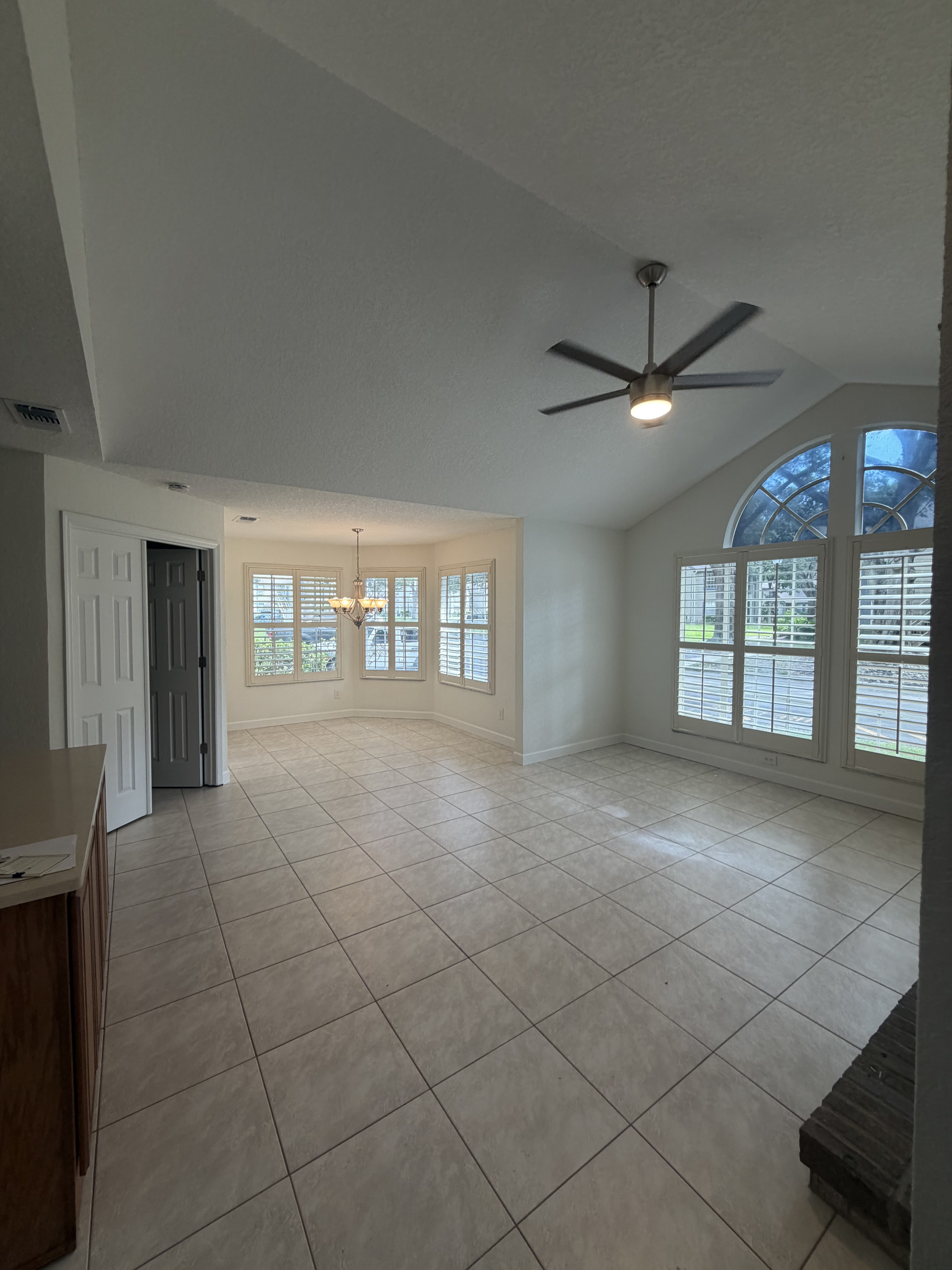 954 Forest Ridge Ct – photo 1