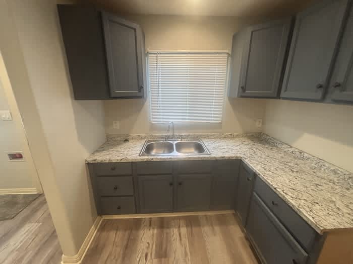 8837 South Hoover Street – photo 2