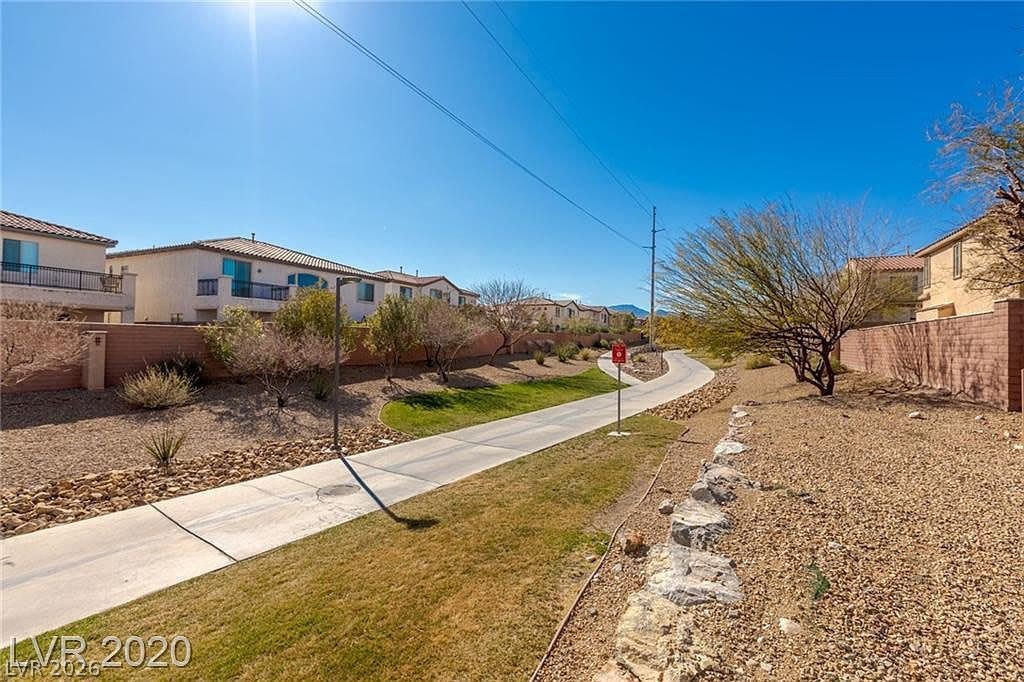 8253 Timely Treasures Avenue – photo 4