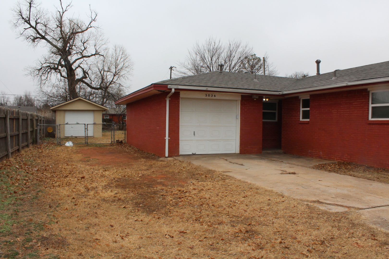 Attached & Detached Garages – photo 2