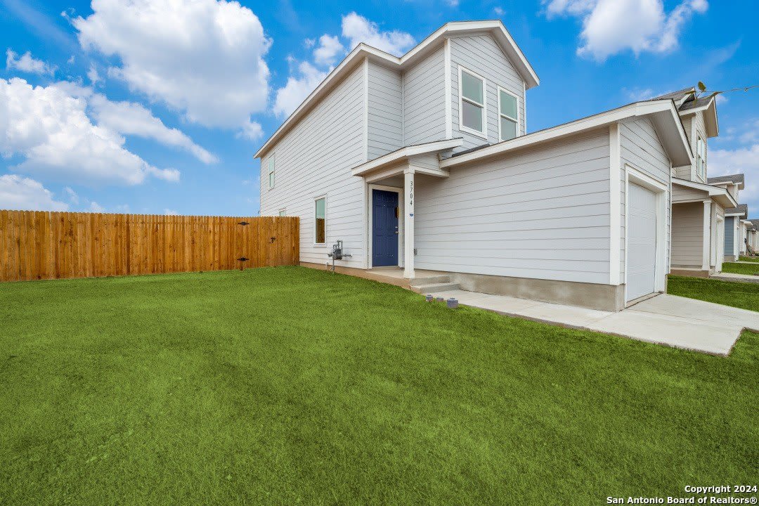 3704 Millbrook Way – photo 2