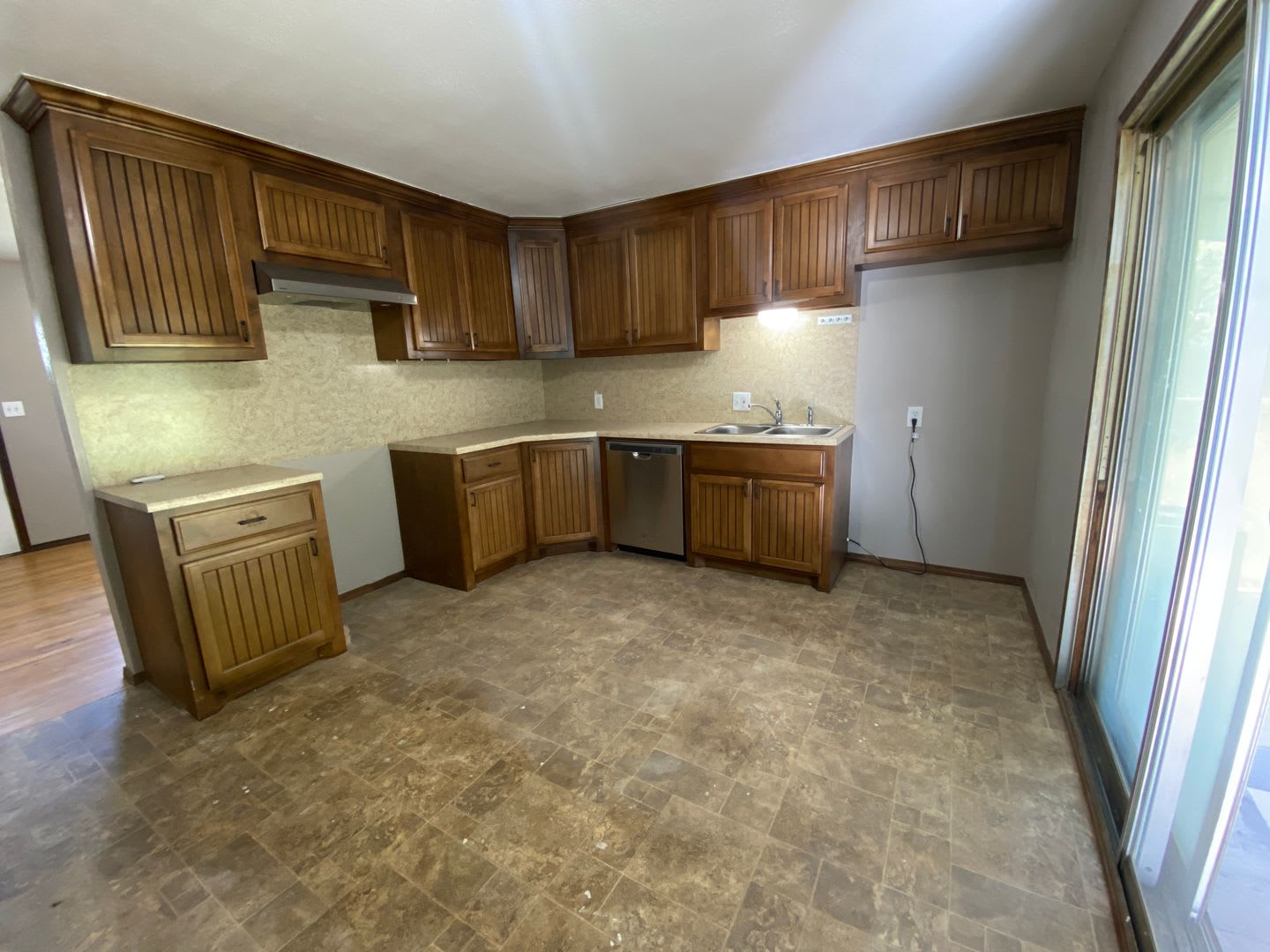 Charming 5 Bedroom House – photo 5