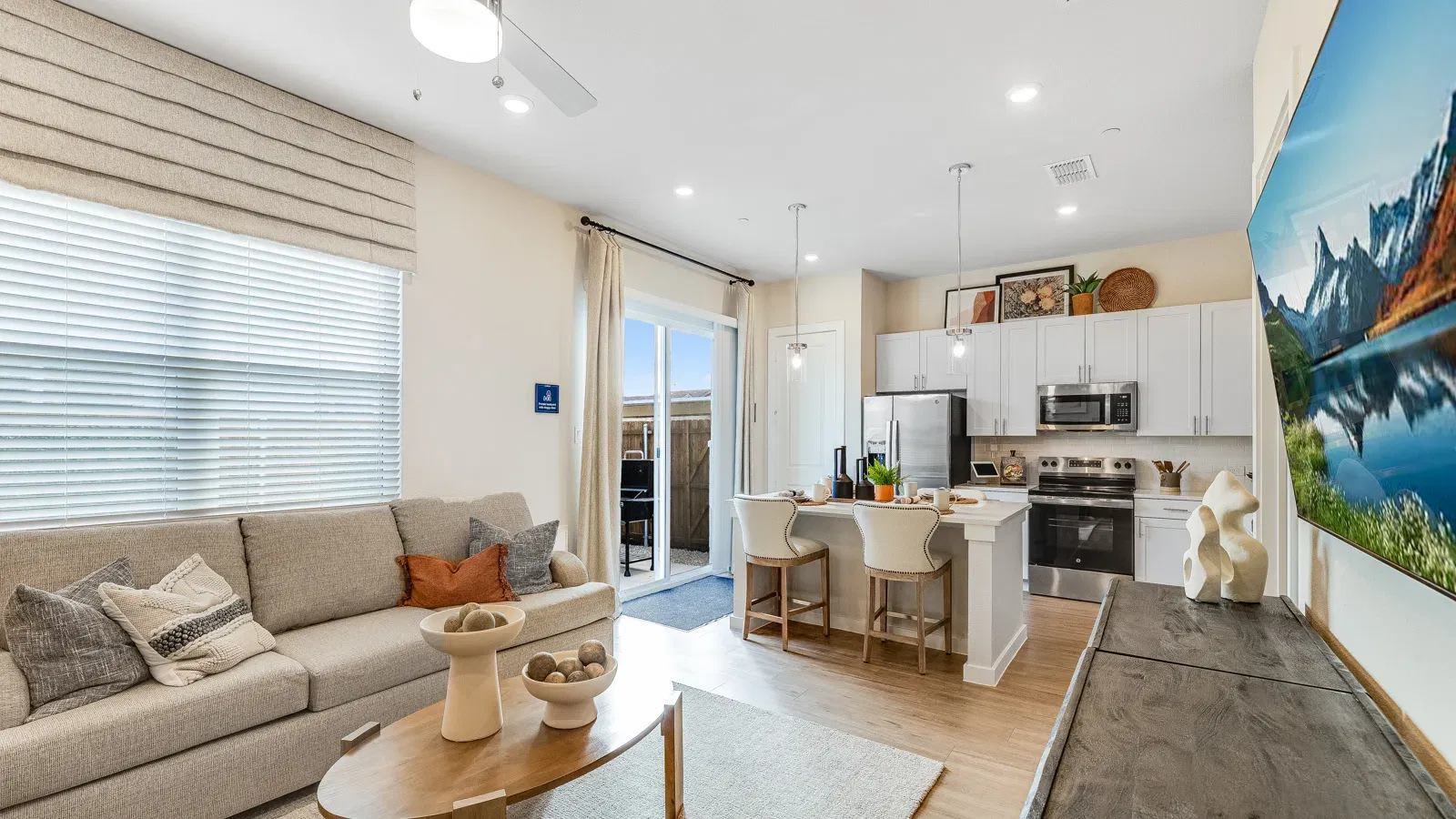 151 South Buddy Hayes Boulevard – photo 3