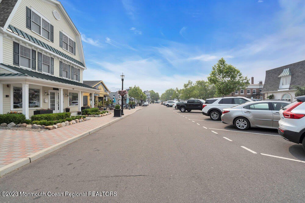 308 Morris Avenue – photo 4