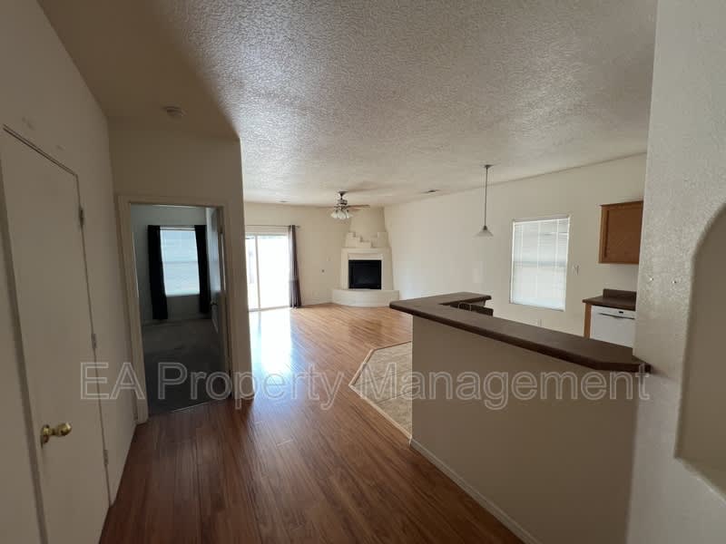 2605 Sarita Ave NW – photo 3