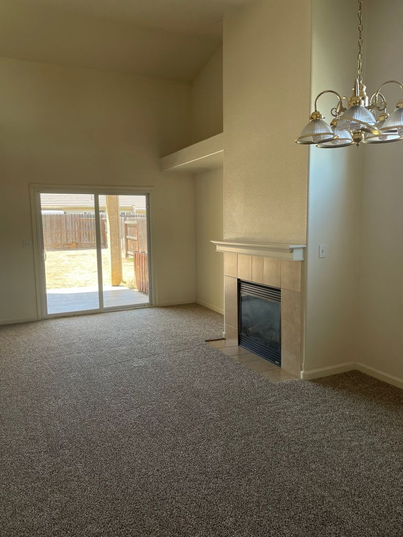 Coming Soon!!! 3-Bedroom, 2-Bathroom Home for Rent – photo 4