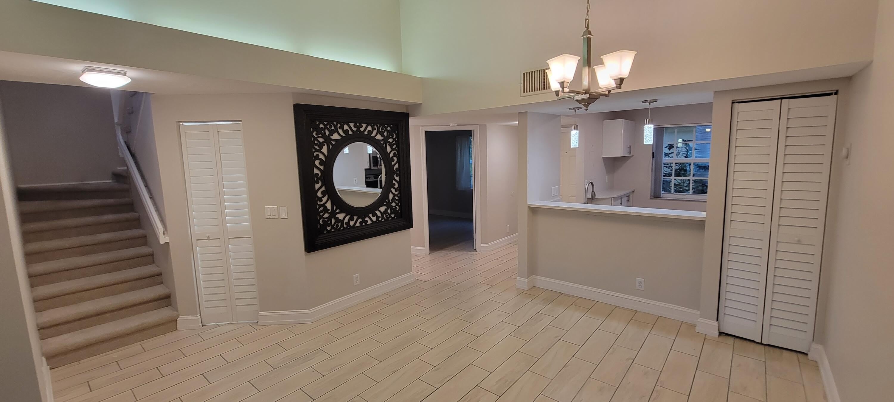 1125 Lake Shore Drive – photo 3