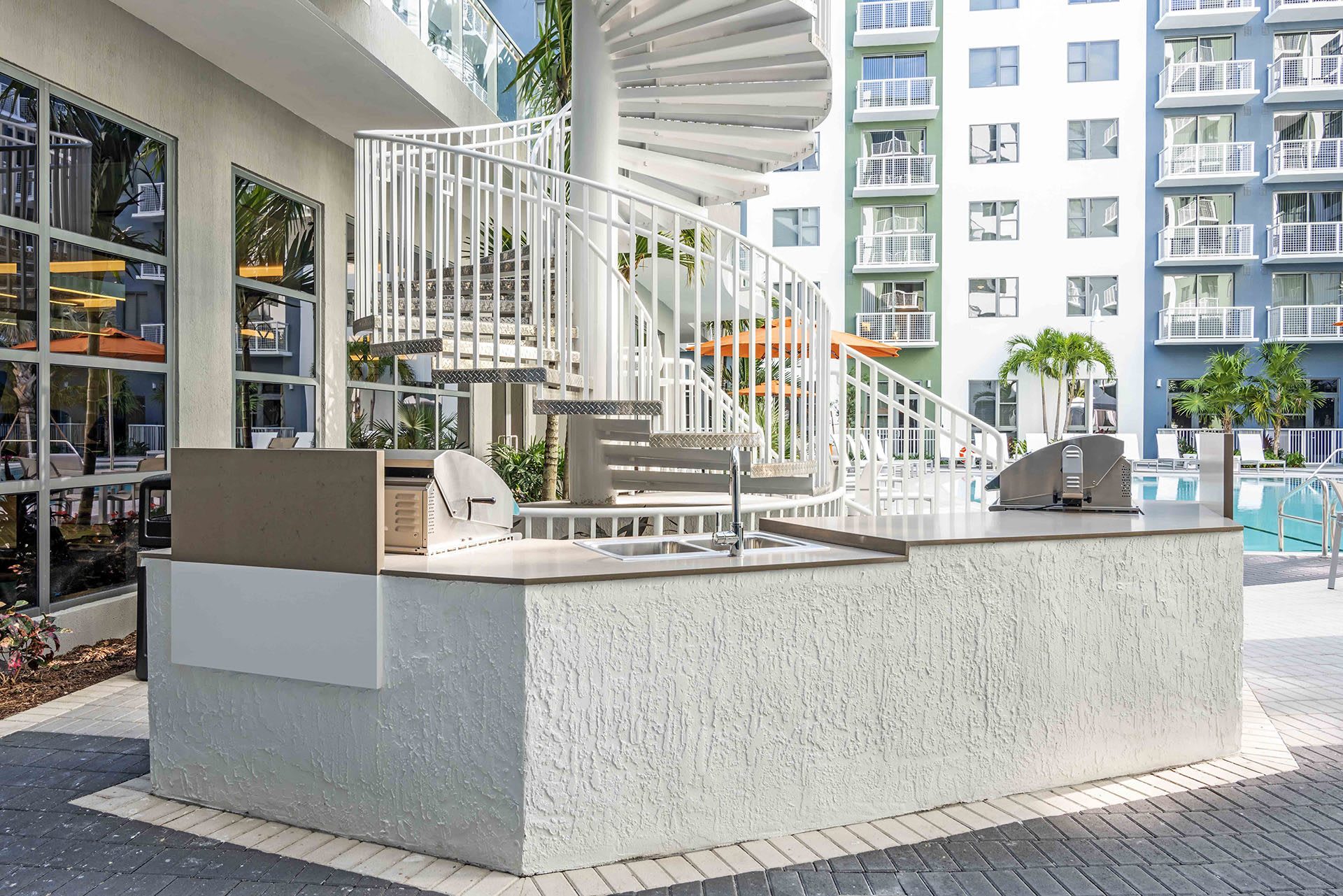 Lazul North Miami Beach Apartments – photo 3