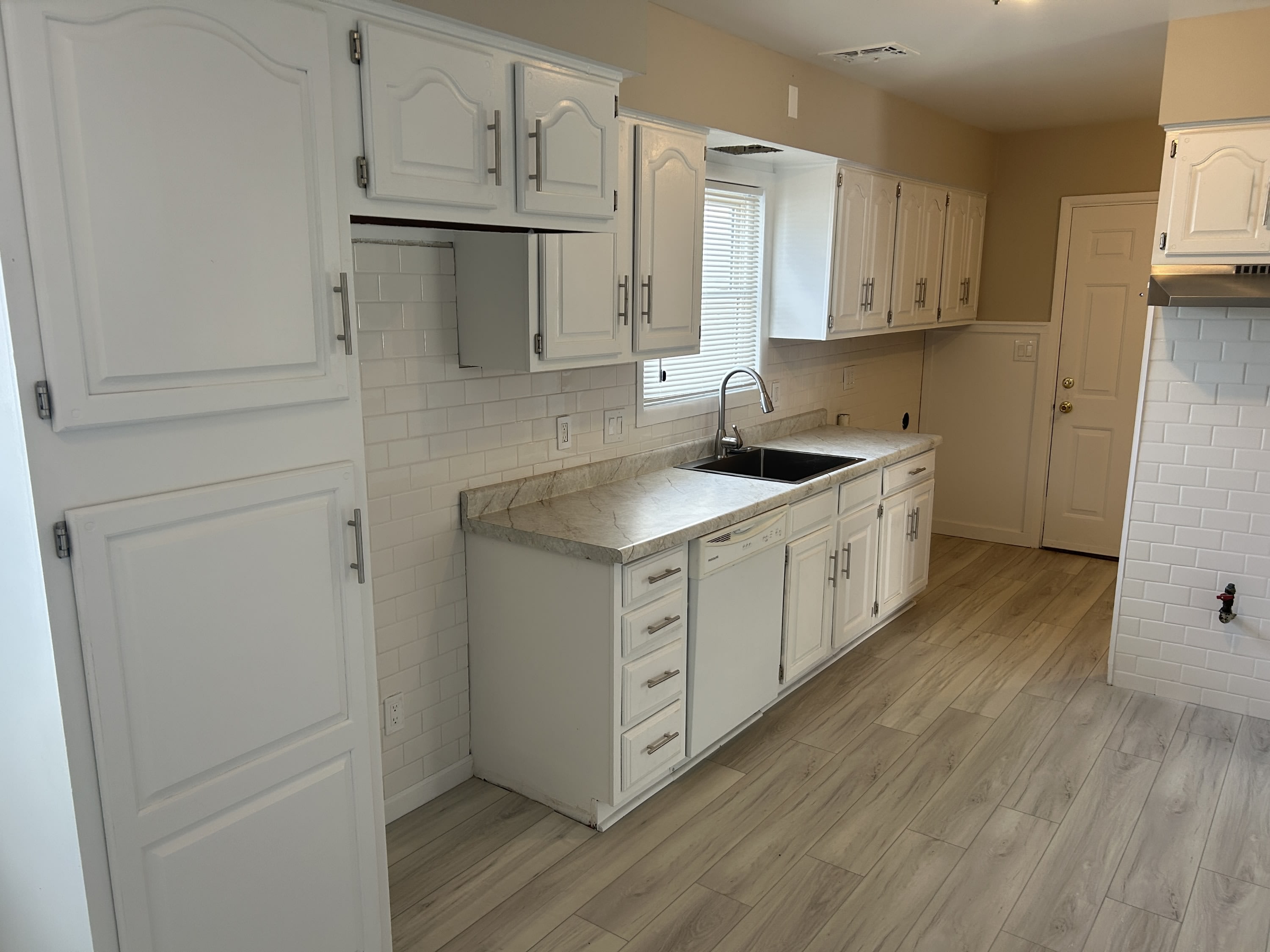2132 McCartney Road – photo 3