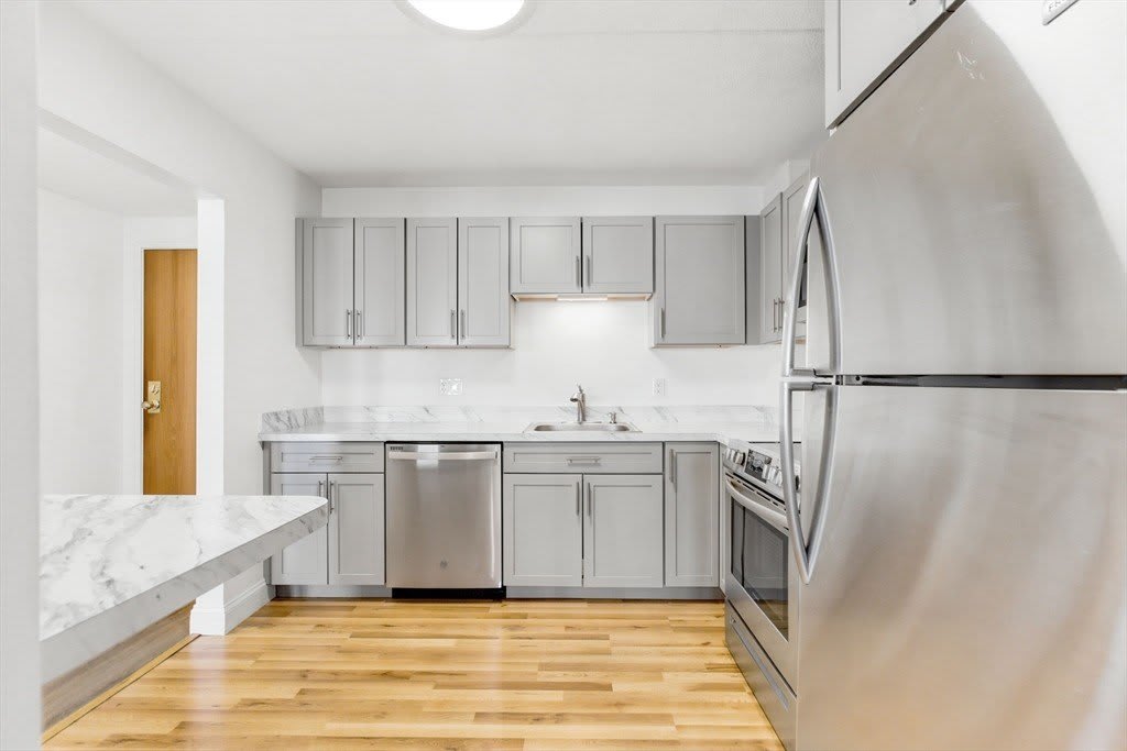 100 Cove Way – photo 3