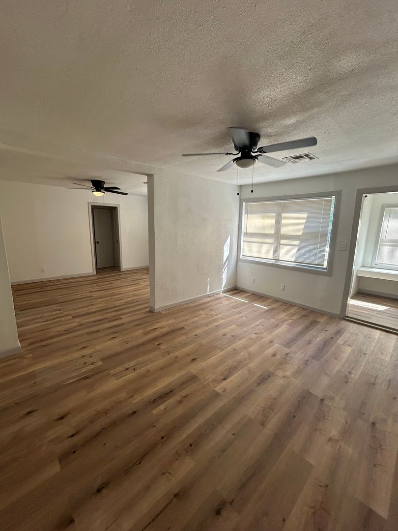 1529 Smith Ave – photo 1