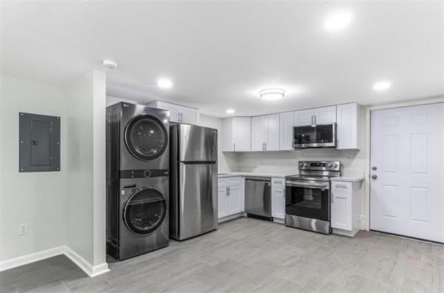 2232 AMELIA Street – photo 3