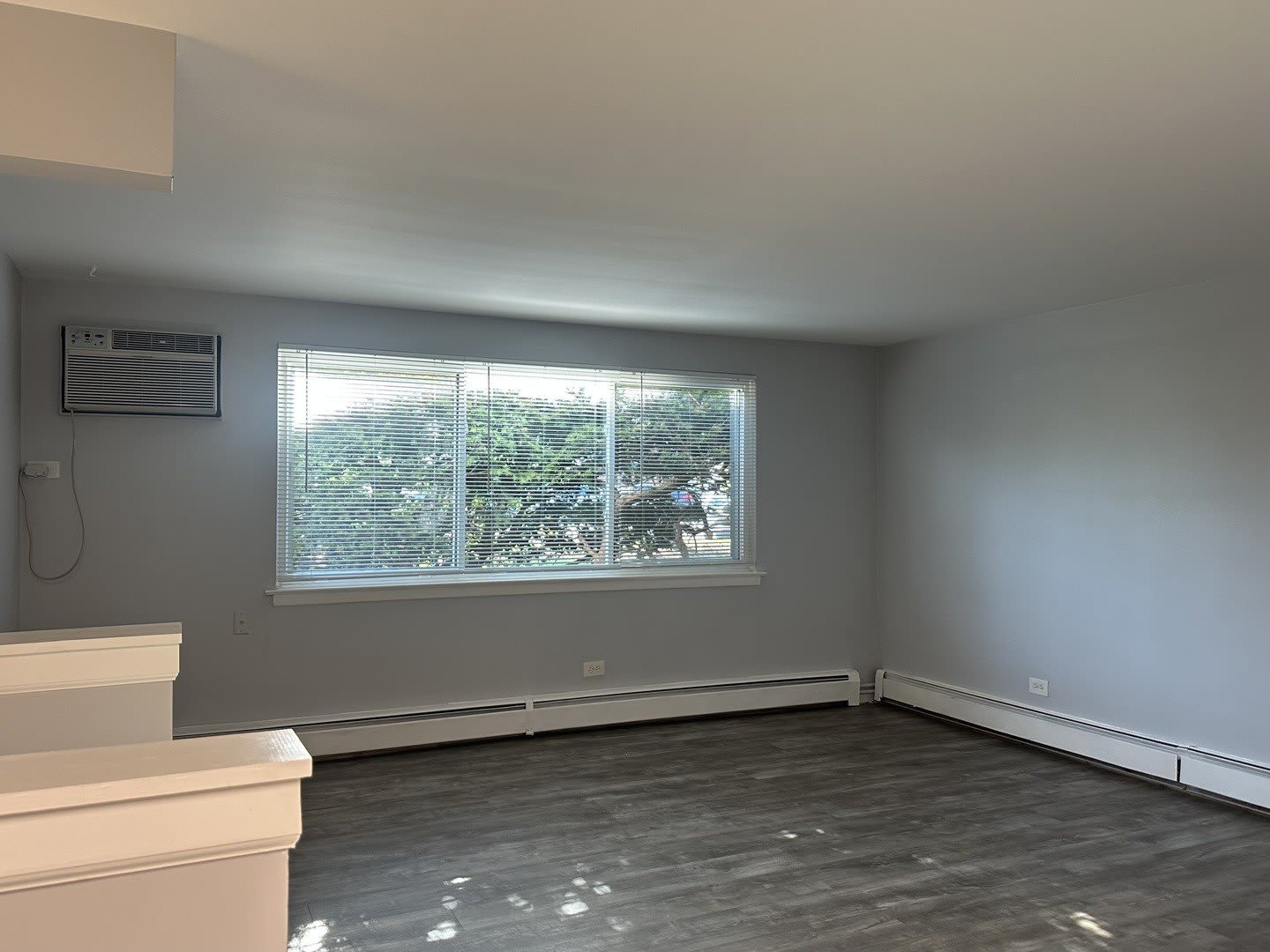 8805 Dee Road – photo 3