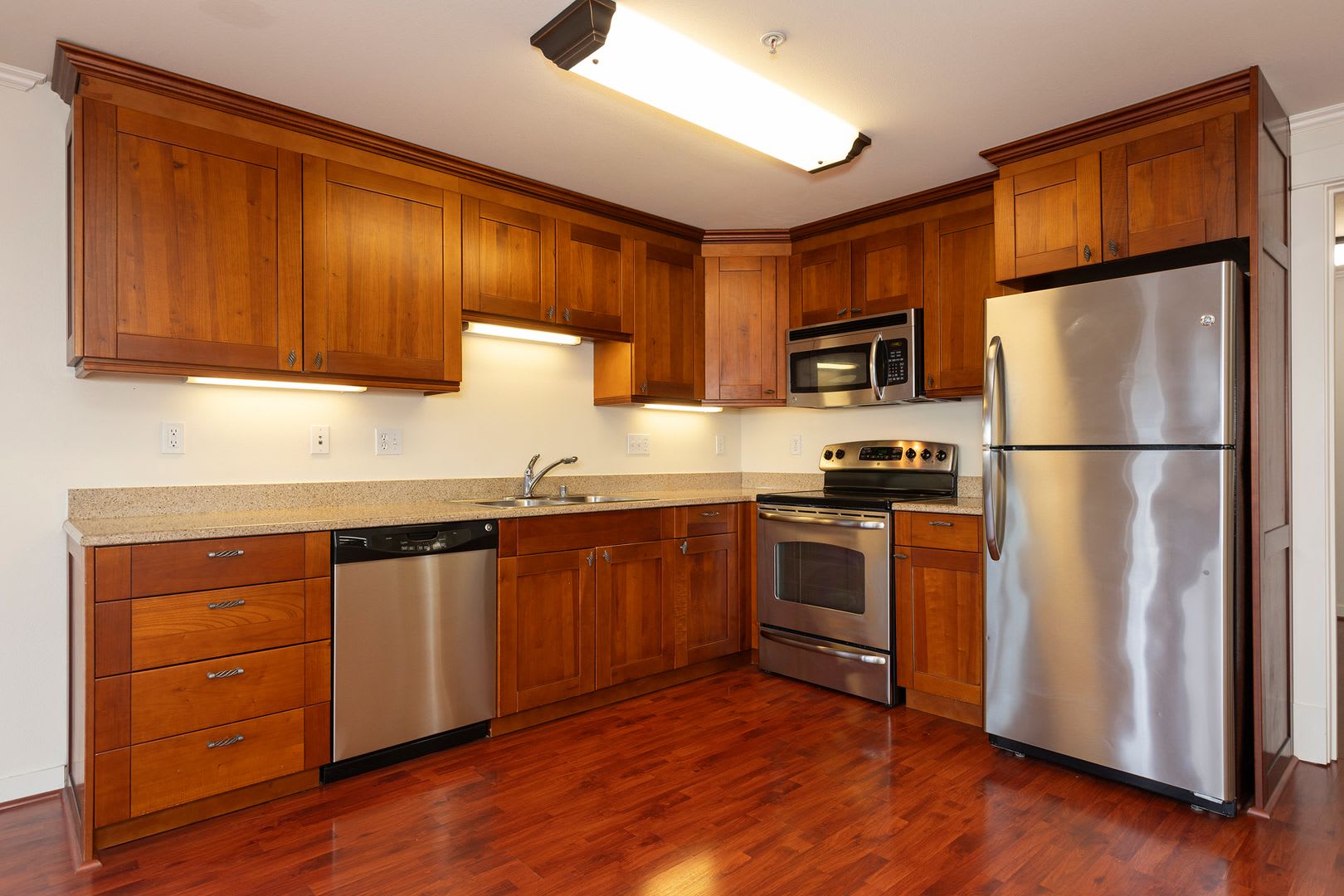 Howard Park Apartments – photo 2