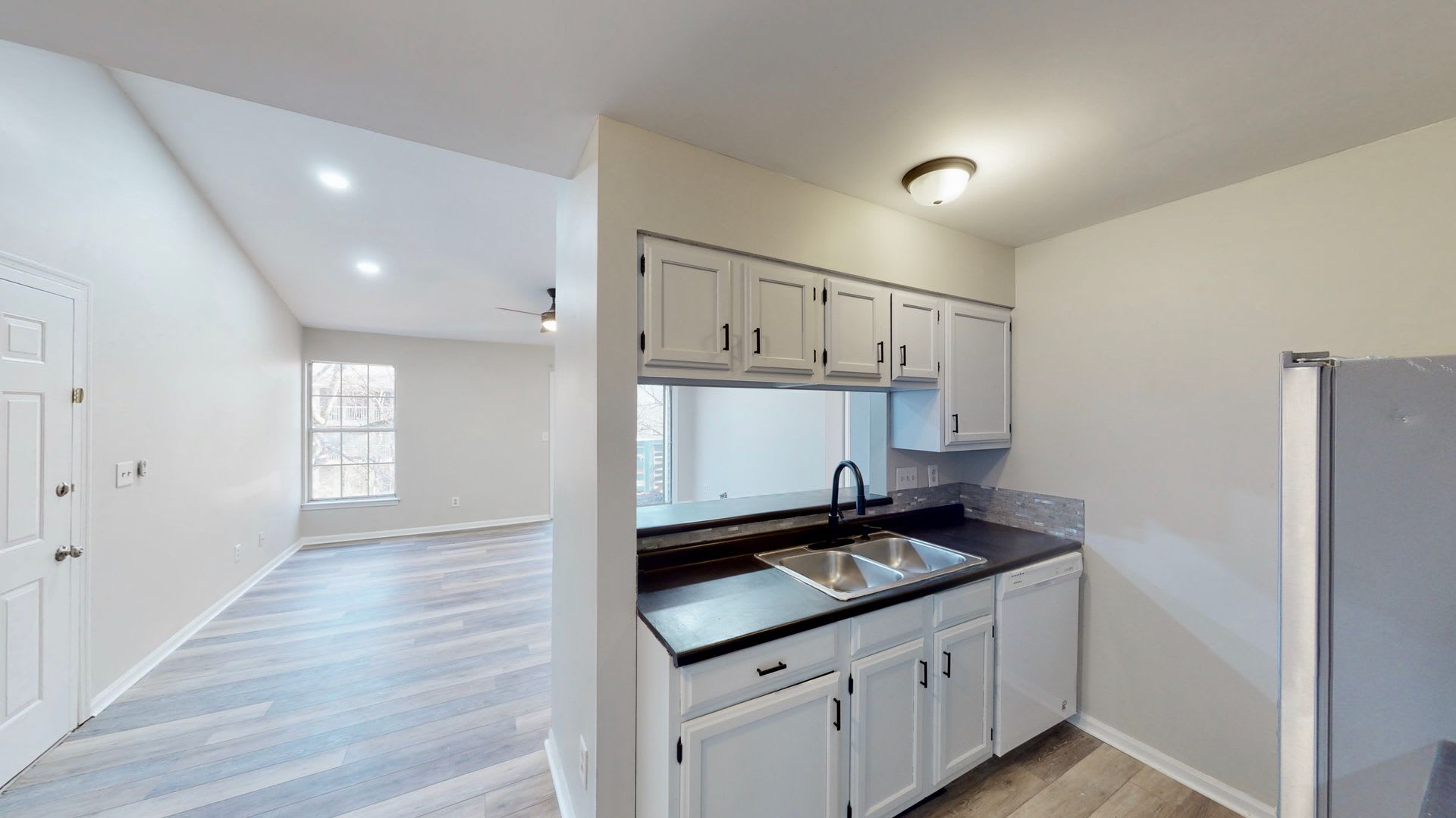 9617 Vinca Circle Unit #G – photo 4