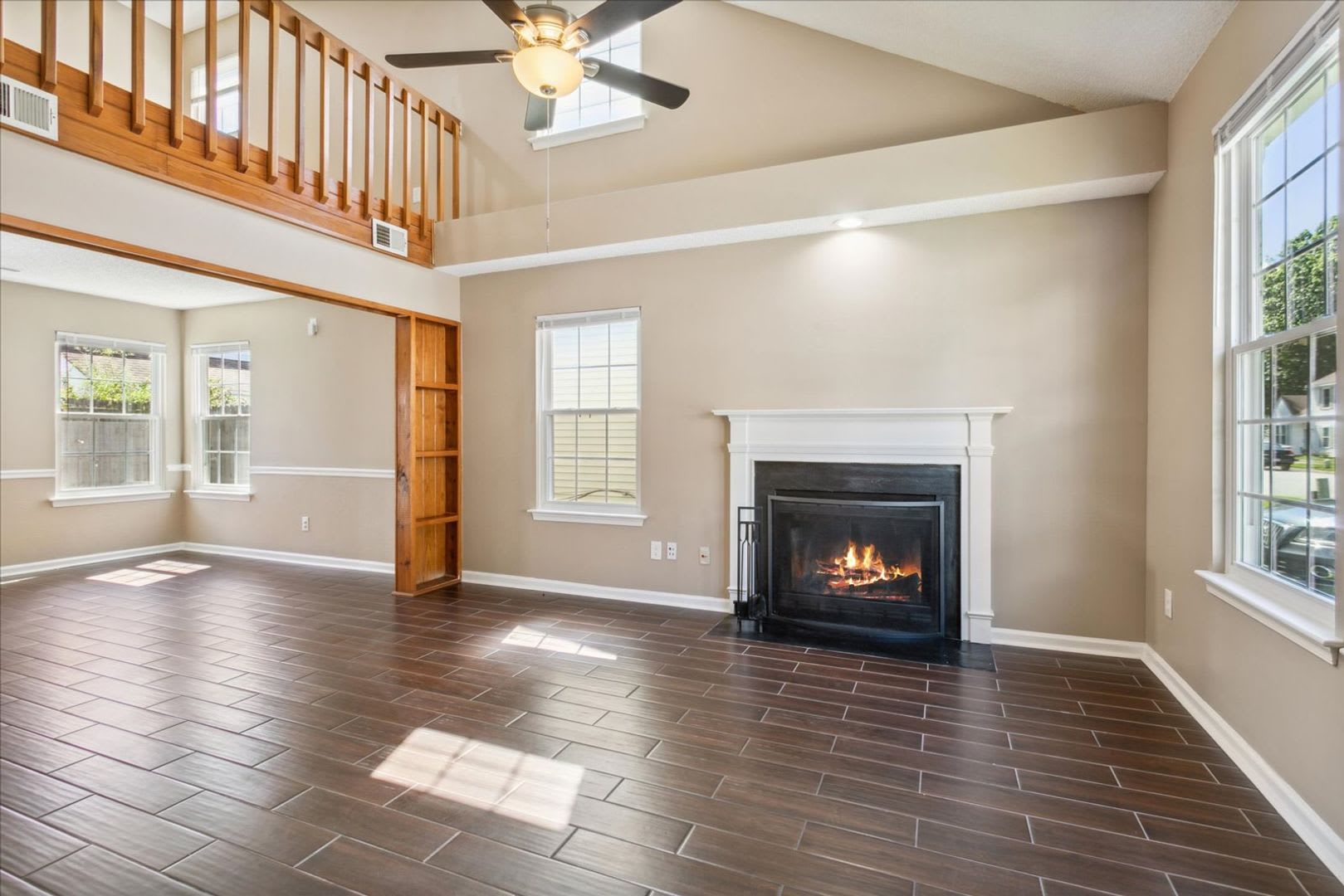 Modern Contemporary Town House – photo 2