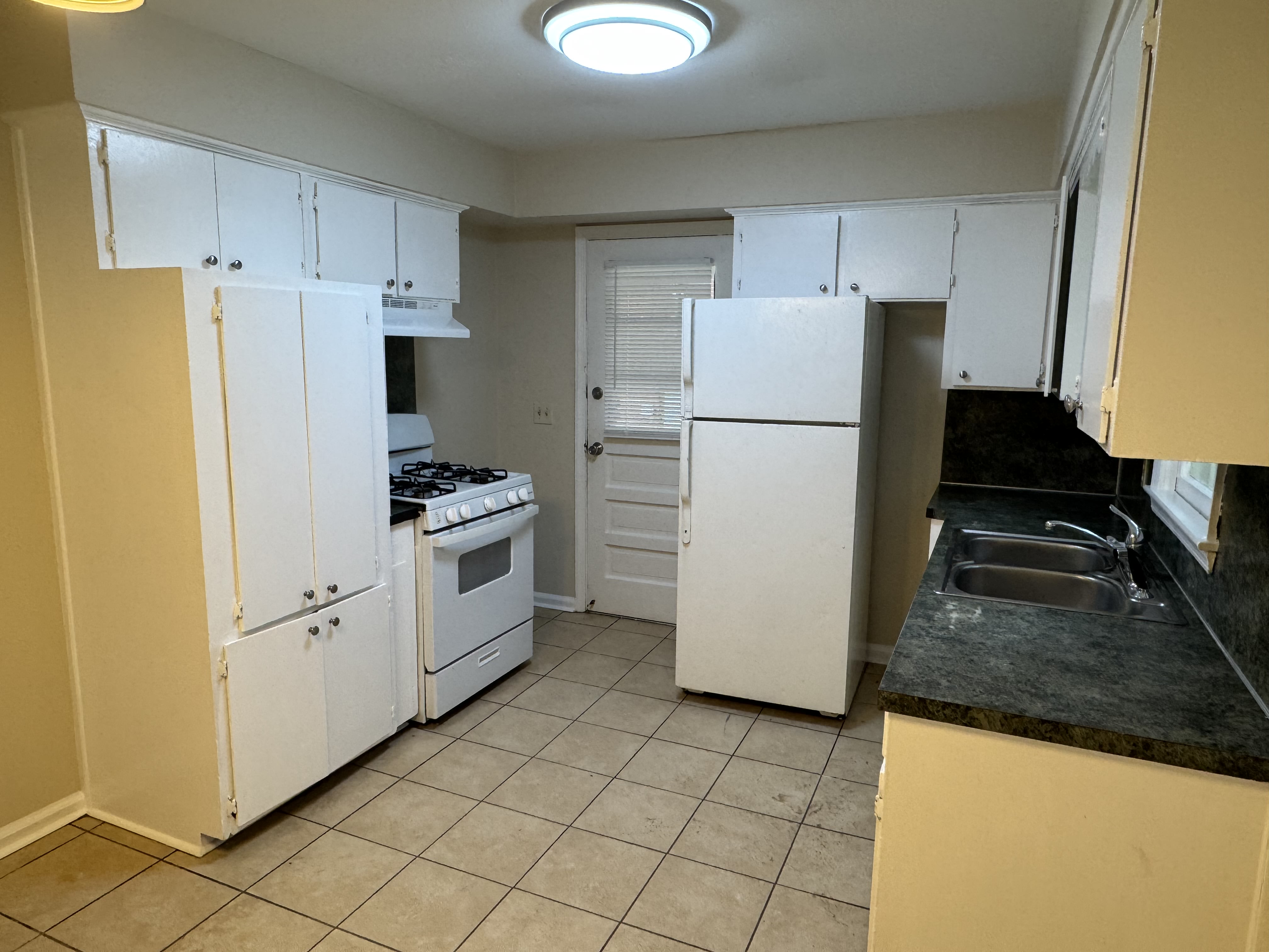 3758 Meadowlark Dr – photo 3