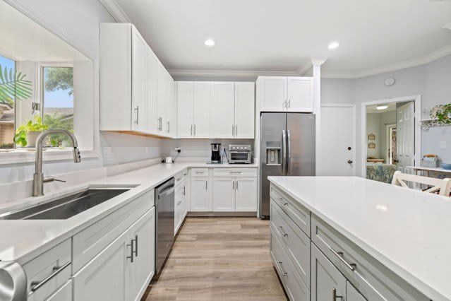 300 S Peppertree Drive – photo 5