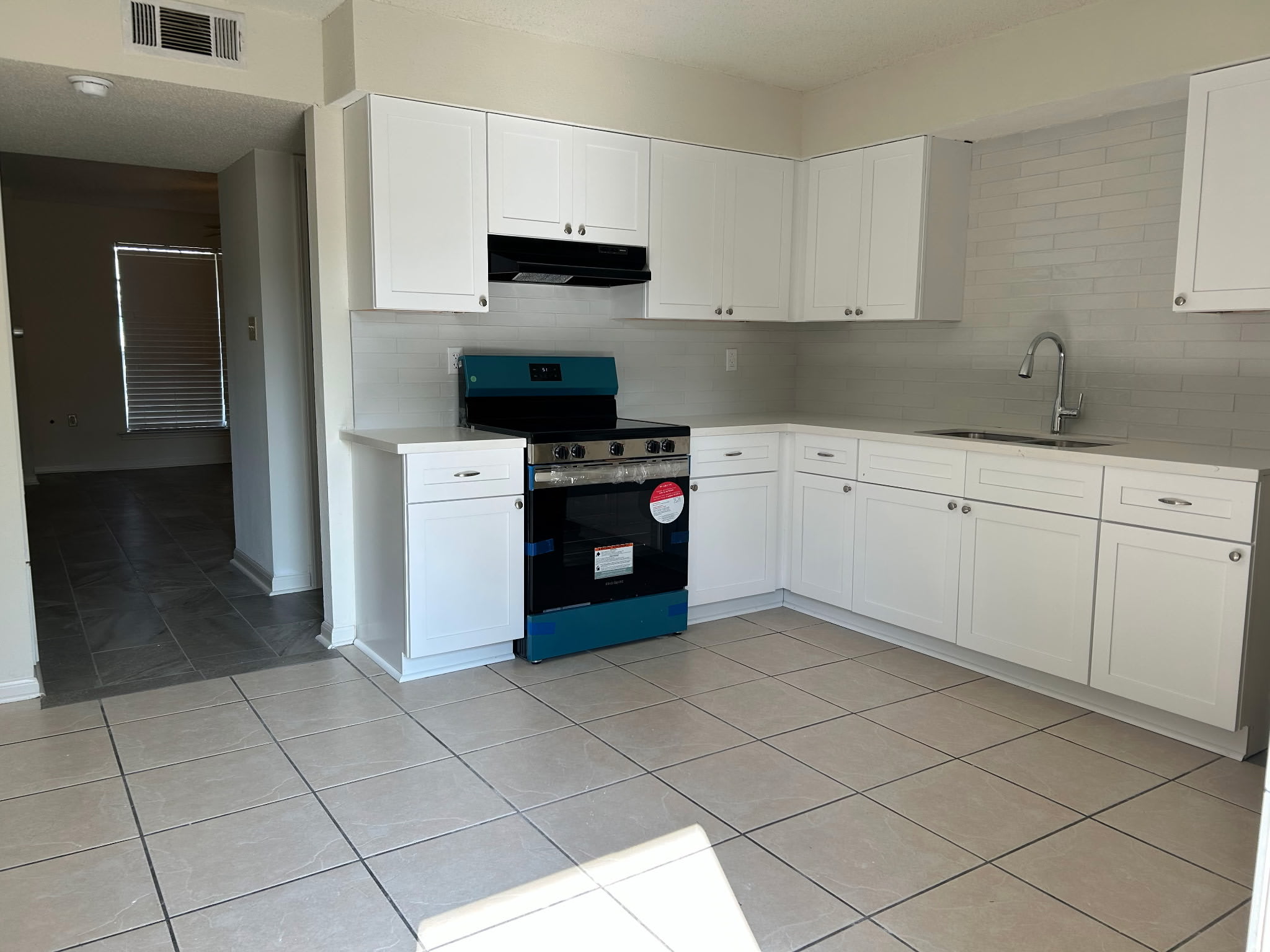 1535 Savannah Drive – photo 5
