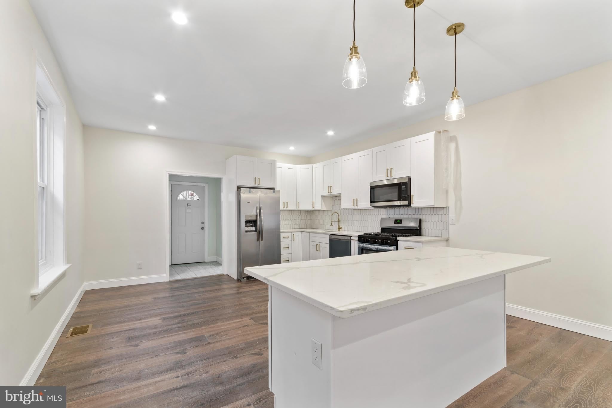 215 N 53RD Street – photo 5