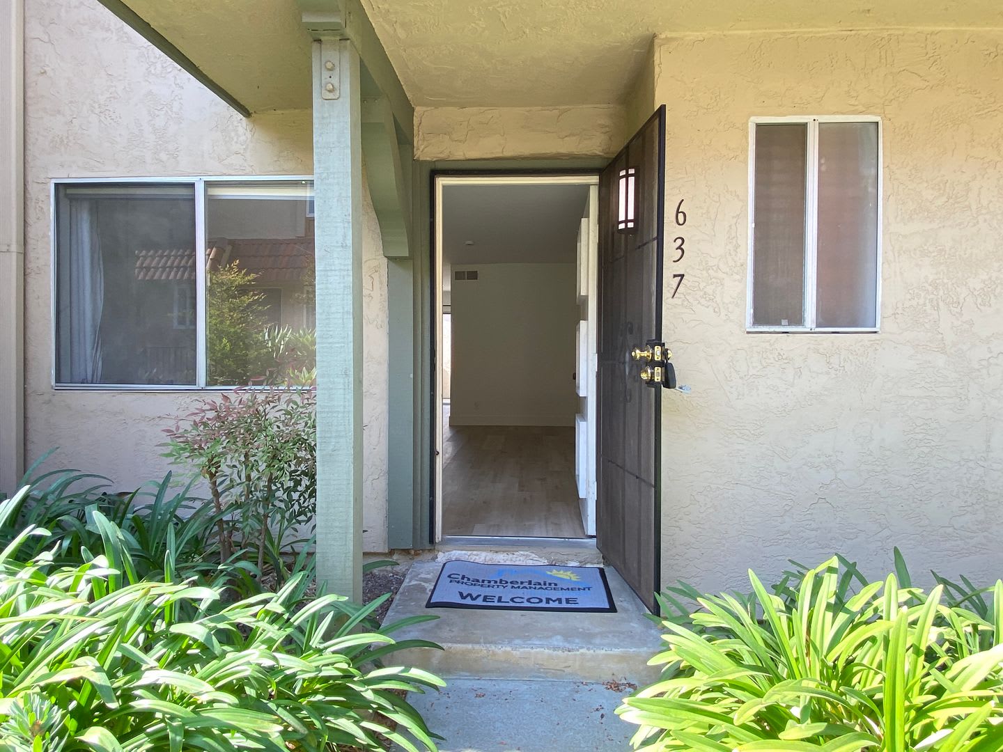 Upgraded 2 Bedroom Home In San Marcos – photo 2