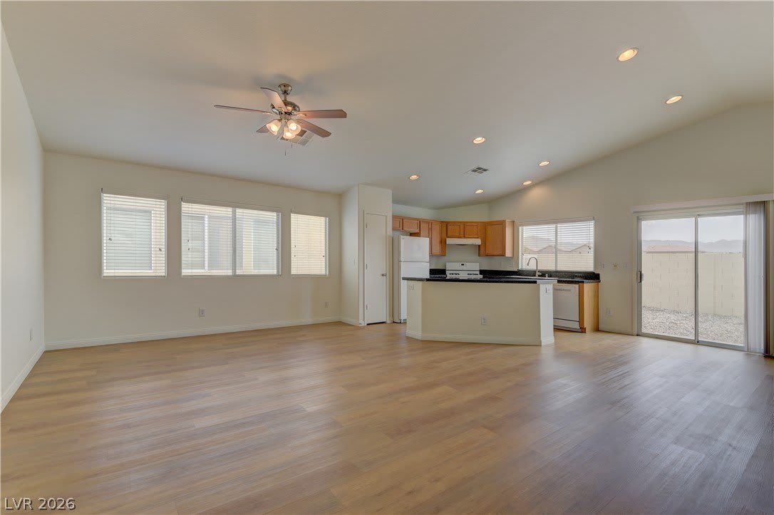 3362 Wrangell Mountain Street – photo 5