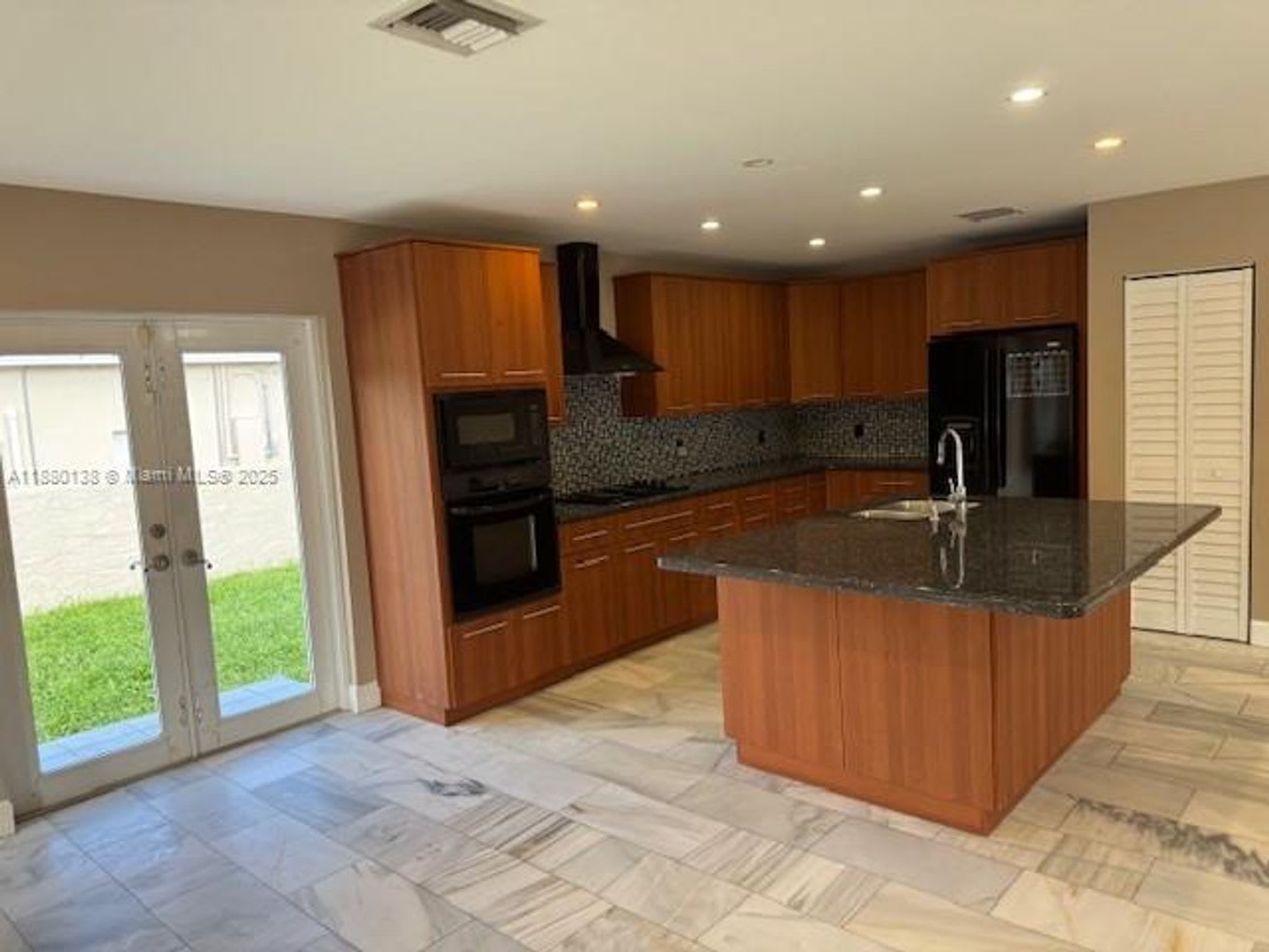 200 NE 44th Street 0, Miami, FL 33137 – photo 2