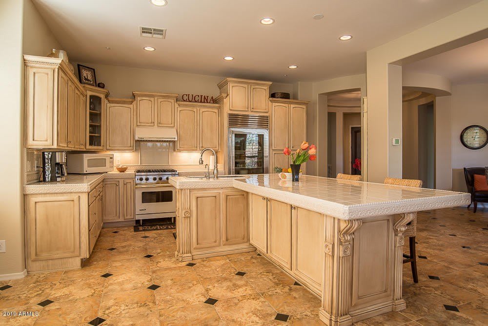 28405 N 128TH Drive – photo 5