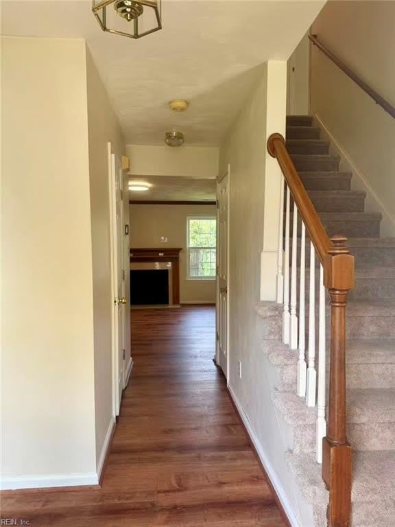 1400 Dalsbury Ln – photo 5