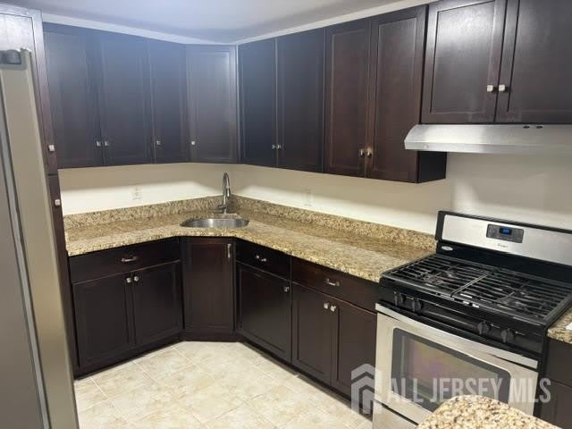 392 College Drive – photo 5