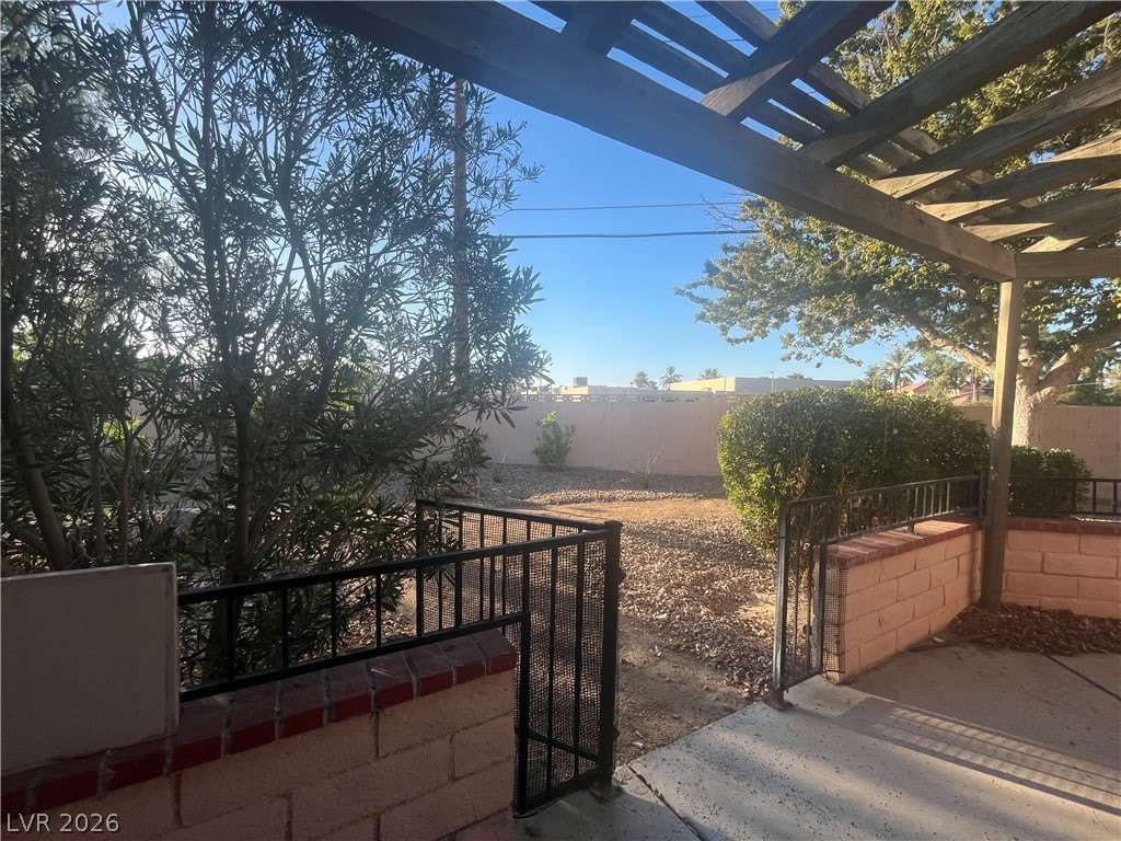 3611 Laguna Del Sol Drive – photo 5